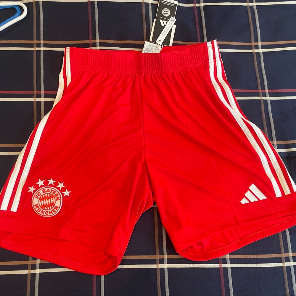 Adidas Bayern Munich Football Soccer Training Shorts Men’s Medium